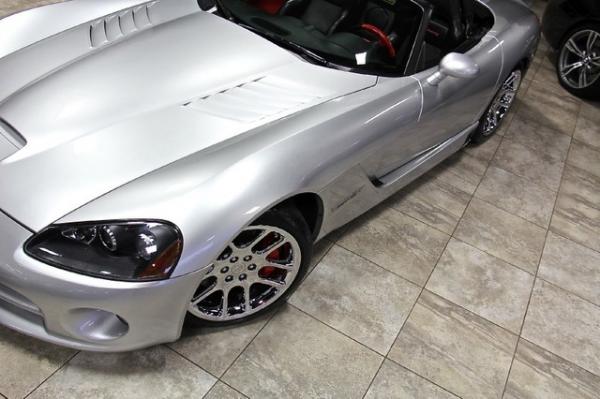 New-2005-Dodge-Viper-SRT10-Mamba-Edition