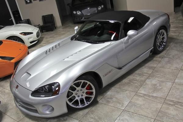 New-2005-Dodge-Viper-SRT10-Mamba-Edition