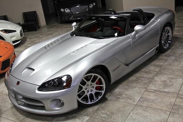 New-2005-Dodge-Viper-SRT10-Mamba-Edition