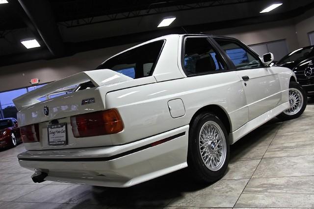 New-1989-BMW-M3