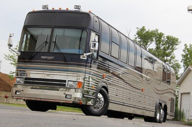 Used-1999-Prevost-Tour-Bus