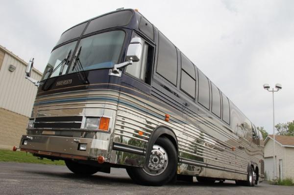 Used-1999-Prevost-Tour-Bus