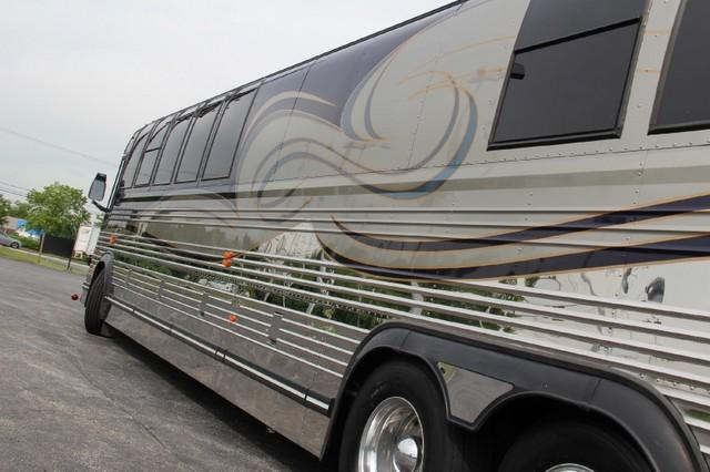 Used-1999-Prevost-Tour-Bus