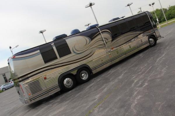 Used-1999-Prevost-Tour-Bus