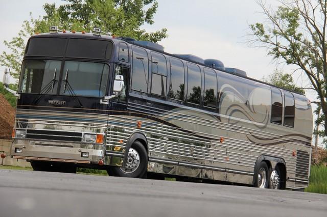 Used-1999-Prevost-Tour-Bus