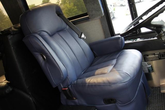 Used-1999-Prevost-Tour-Bus