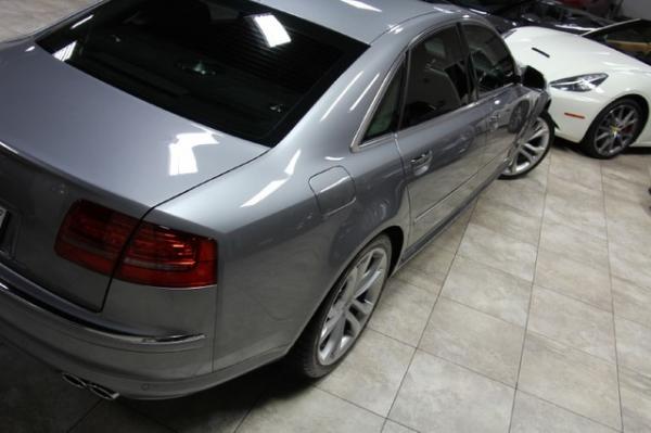 New-2009-Audi-S8-Quattro