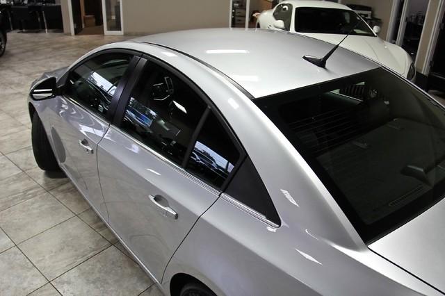 New-2011-Chevrolet-Cruze-ECO-w1XF