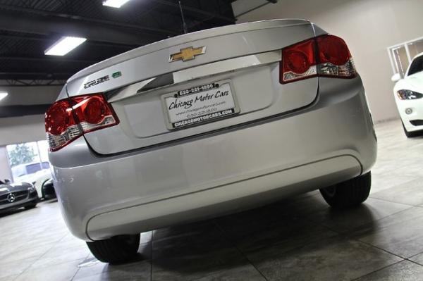 New-2011-Chevrolet-Cruze-ECO-w1XF