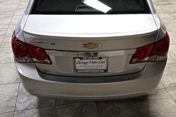 New-2011-Chevrolet-Cruze-ECO-w1XF