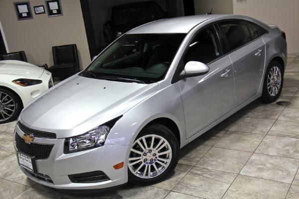 New-2011-Chevrolet-Cruze-ECO-w1XF