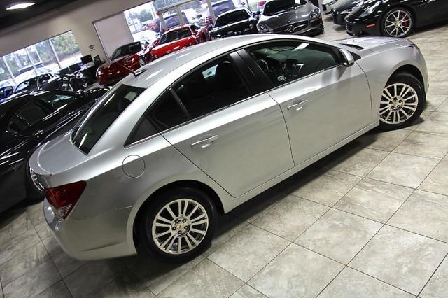 New-2011-Chevrolet-Cruze-ECO-w1XF