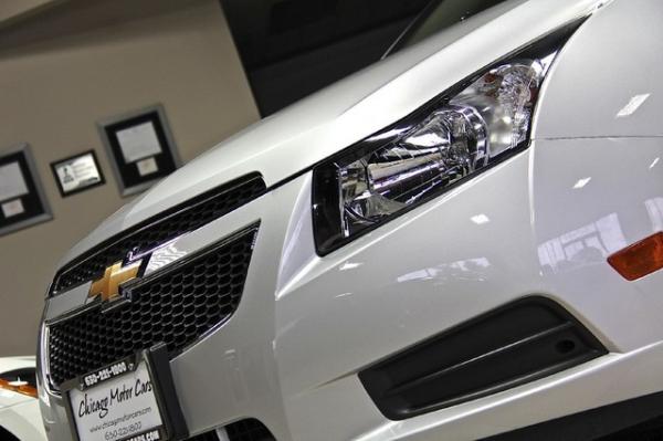 New-2011-Chevrolet-Cruze-ECO-w1XF