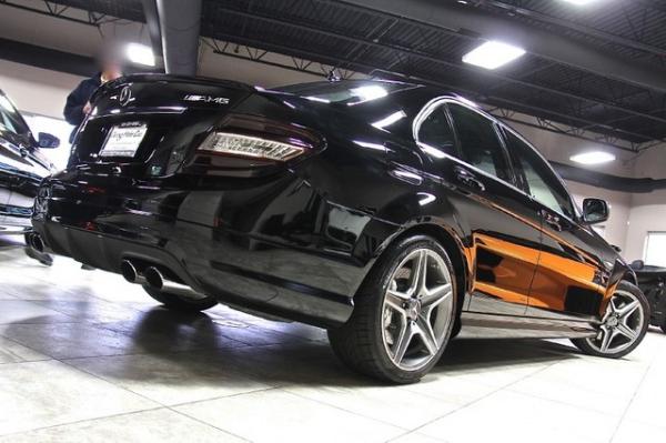 New-2009-Mercedes-Benz-C63-AMG