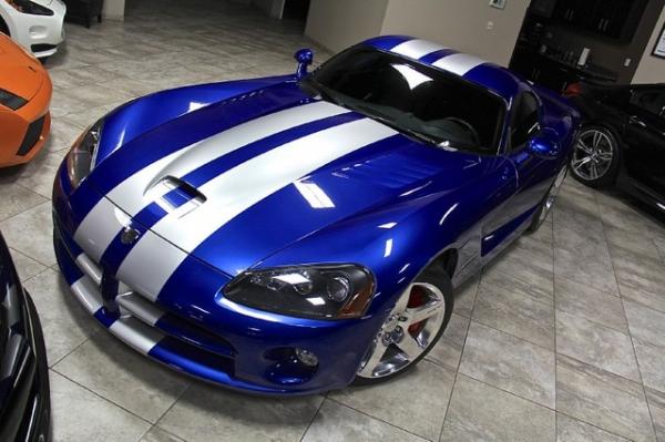 Used-2006-Dodge-Viper-SRT10