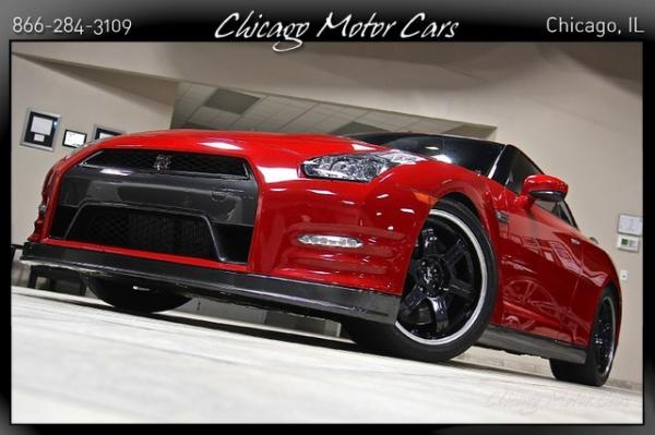 Used-2014-Nissan-GT-R-Black-Edition