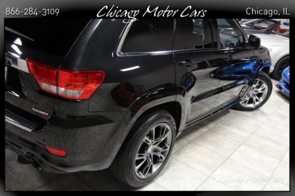 New-2012-Jeep-Grand-Cherokee-SRT8-SRT8