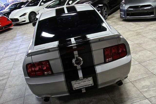 New-2005-Ford-Mustang-GT-Deluxe