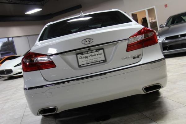 New-2013-Hyundai-Genesis-50L-R-Spec