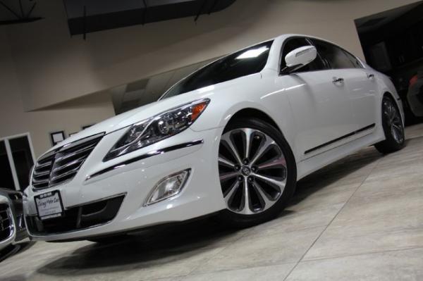 New-2013-Hyundai-Genesis-50L-R-Spec