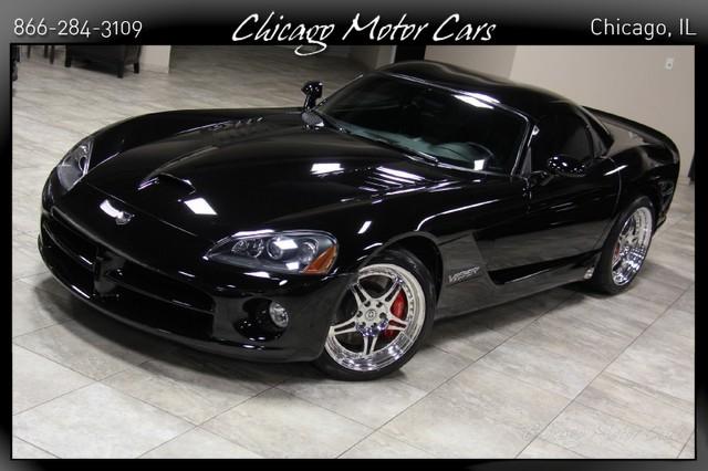 Used-2006-Dodge-Viper-SRT10