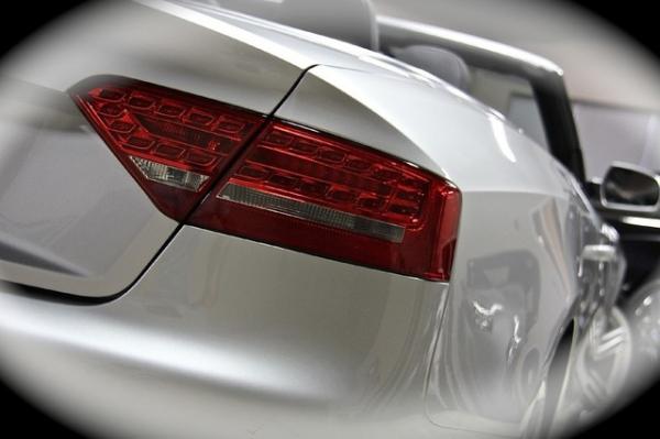 New-2010-Audi-S5-Prestige