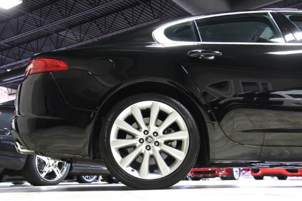 New-2011-Jaguar-XF