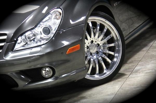 New-2006-Mercedes-Benz-CLS55-AMG-IWC-Edition