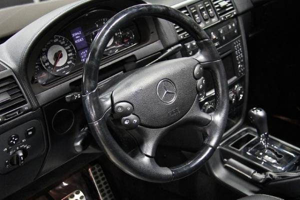 New-2011-Mercedes-Benz-G-Class