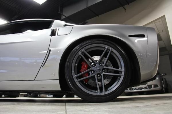 New-2008-Chevrolet-Corvette-Z06-w2LZ