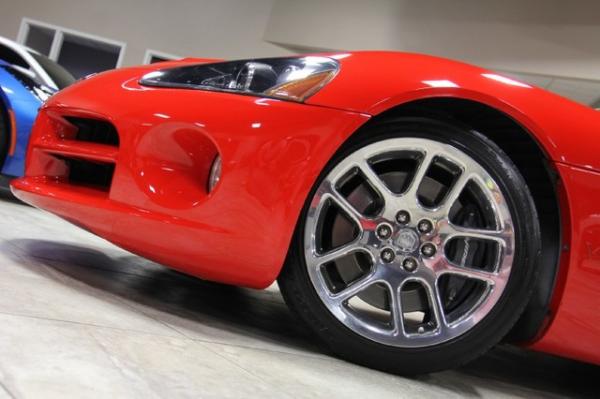 New-2003-Dodge-Viper-SRT-10