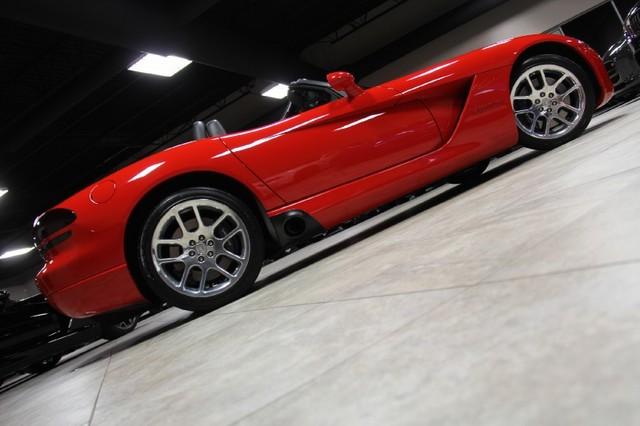 New-2003-Dodge-Viper-SRT-10