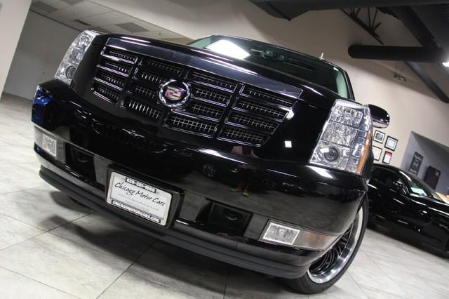 New-2010-Cadillac-Escalade-Luxury