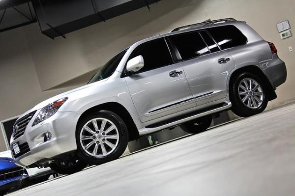 New-2010-Lexus-LX-570