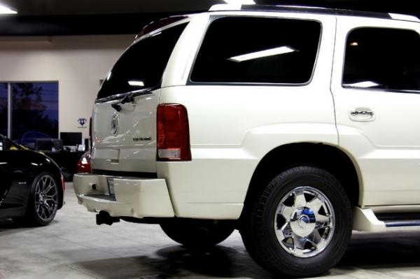 New-2003-Cadillac-Escalade