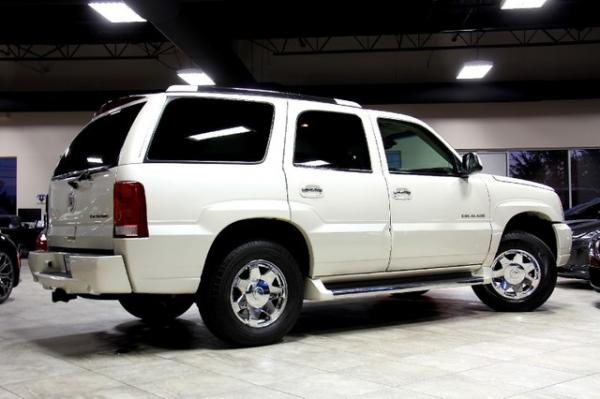 New-2003-Cadillac-Escalade