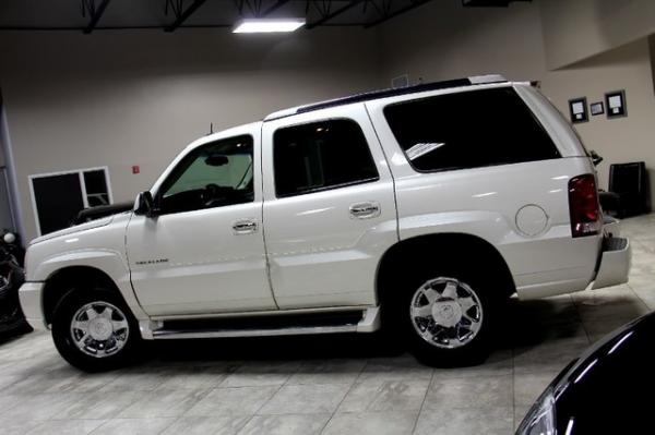 New-2003-Cadillac-Escalade