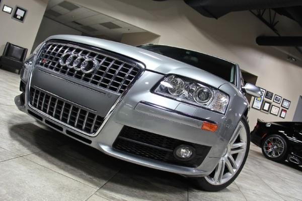 New-2007-Audi-S8-Quattro