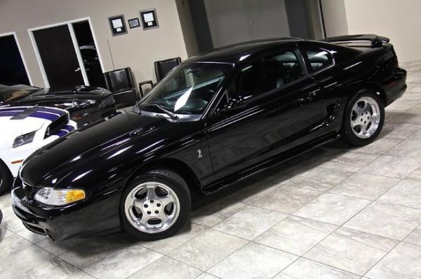 New-1994-Ford-Mustang-SVT-Cobra