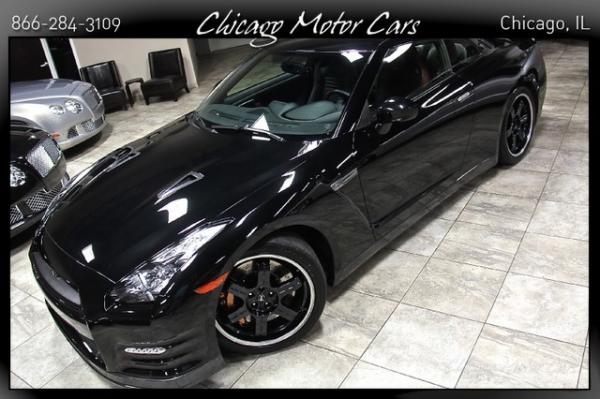 Used-2014-Nissan-GT-R-Black-Edition