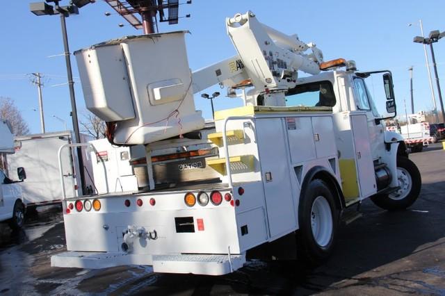 New-2003-International-4300-Utility-DT466