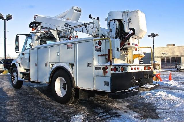 New-2004-International-4300-Utility-DT466