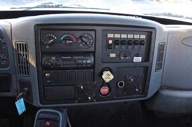 New-2004-International-4300-Utility-DT466