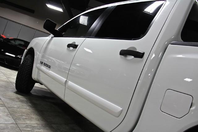 New-2009-Nissan-Titan-SE-4x4