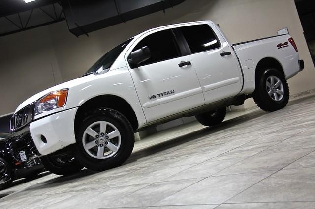 New-2009-Nissan-Titan-SE-4x4