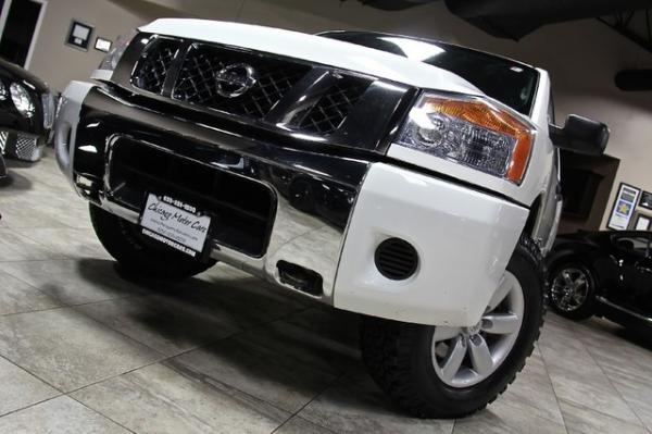 New-2009-Nissan-Titan-SE-4x4