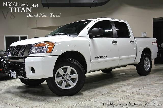 New-2009-Nissan-Titan-SE-4x4