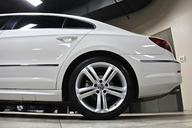 New-2012-Volkswagen-CC-R-Line