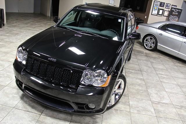 New-2010-Jeep-Grand-Cherokee-SRT-8