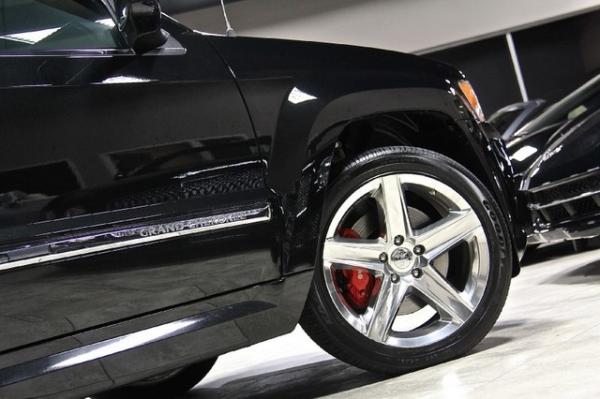 New-2010-Jeep-Grand-Cherokee-SRT-8